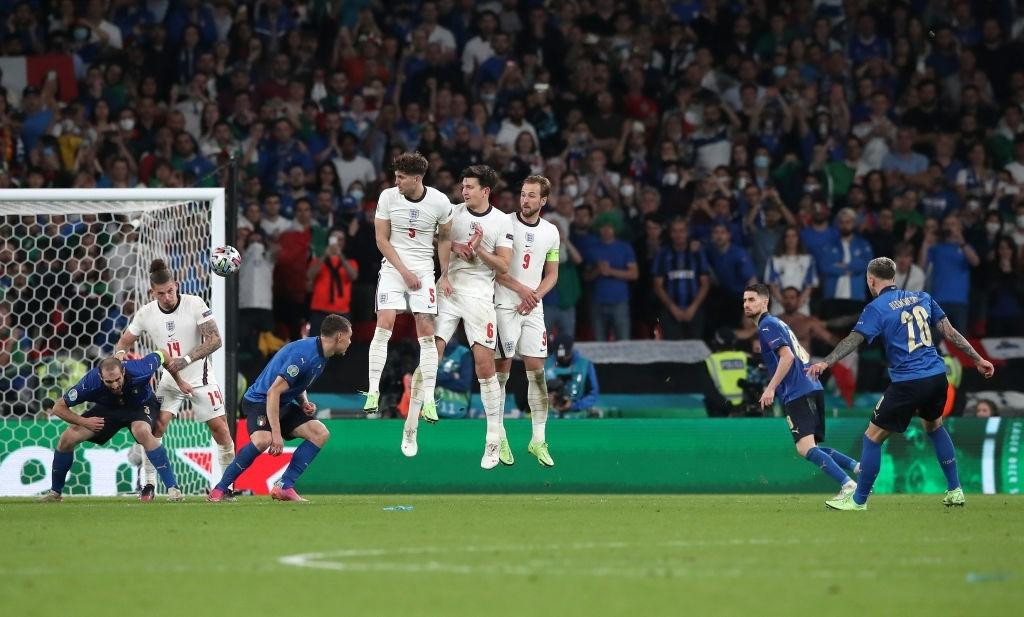 Người Anh chưa thể mang bóng đá về nhà ảnh 75