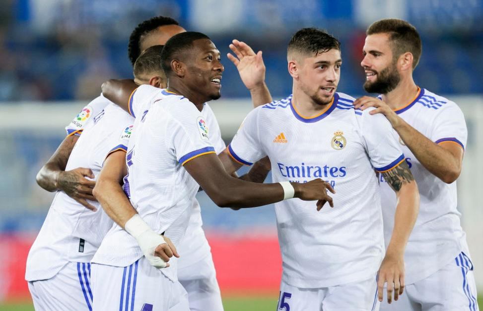 Real Madrid đã khởi đầu La Liga với chiến thắng 4-1 trên sân của Alaves