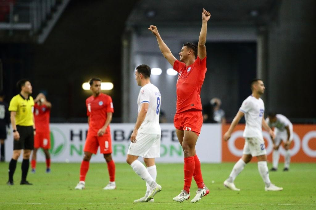 Philippines đang chịu sức ép lớn sau trận thua Singapore ở trận ra quân