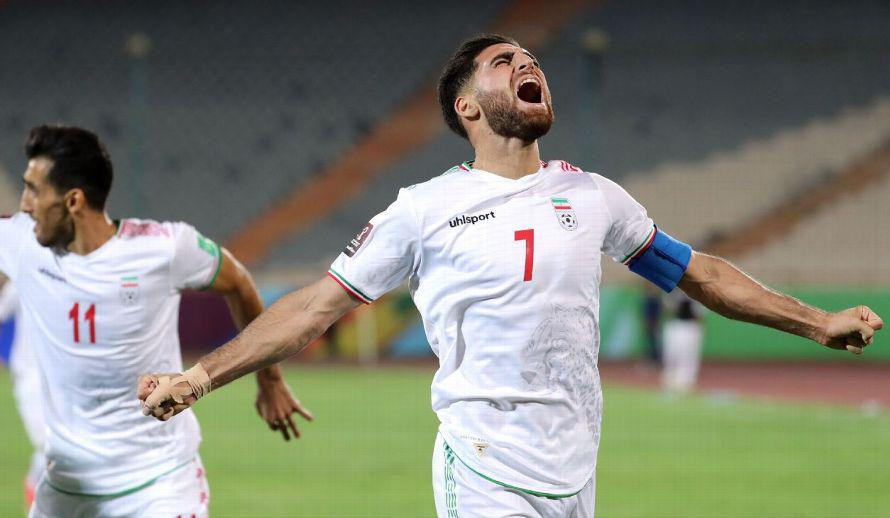 Jahanbakhsh ghi bàn gỡ hòa 1-1 cho Iran Jahanbakhsh ghi bàn gỡ hòa 1-1 cho Iran