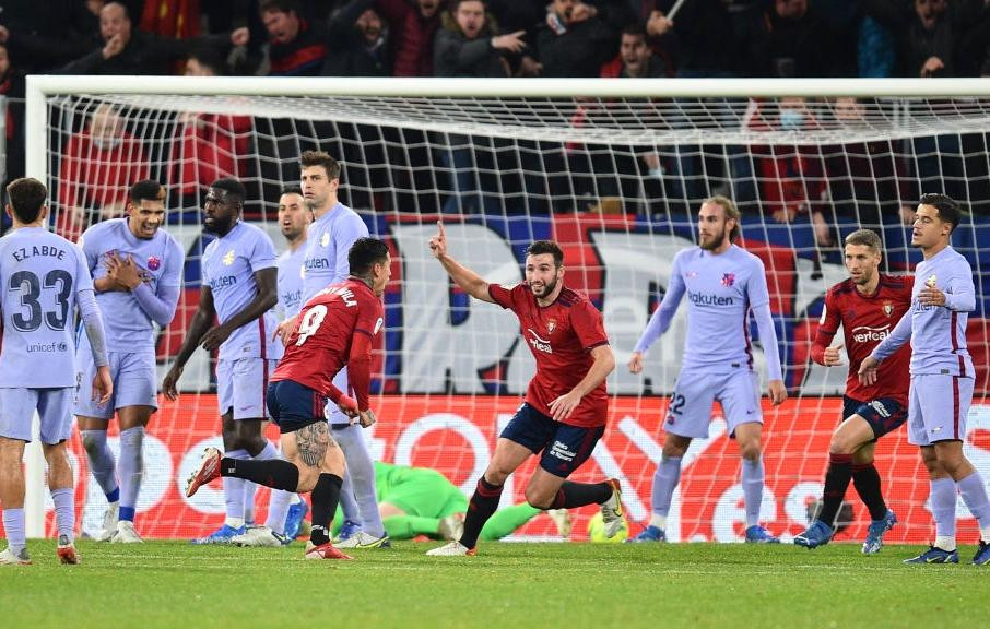 Bàn thua ở thời điểm cuối trận khiến Barcelona phải chia điểm đáng tiếc Bàn thua ở thời điểm cuối trận khiến Barcelona phải chia điểm đáng tiếc