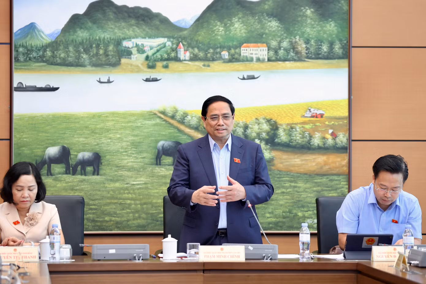 Thủ tướng tham gia góp ý kiến vào dự thảo Luật Đất đai (sửa đổi). Ảnh: Như Ý Thủ tướng tham gia góp ý kiến vào dự thảo Luật Đất đai (sửa đổi). Ảnh: Như Ý