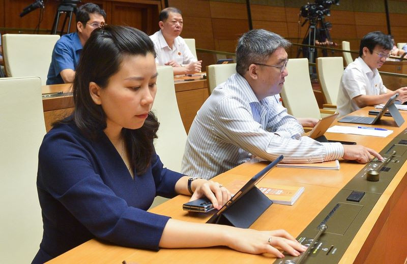 Quốc hội biểu quyết thông qua chương trình giám sát năm 2024