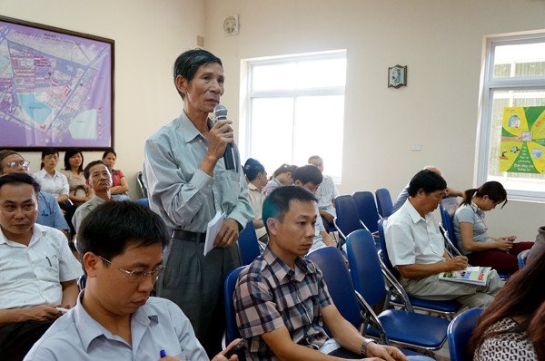 Một cư dân C1 Thành Công trong buổi đối thoại với chính quyền và chủ đầu tư