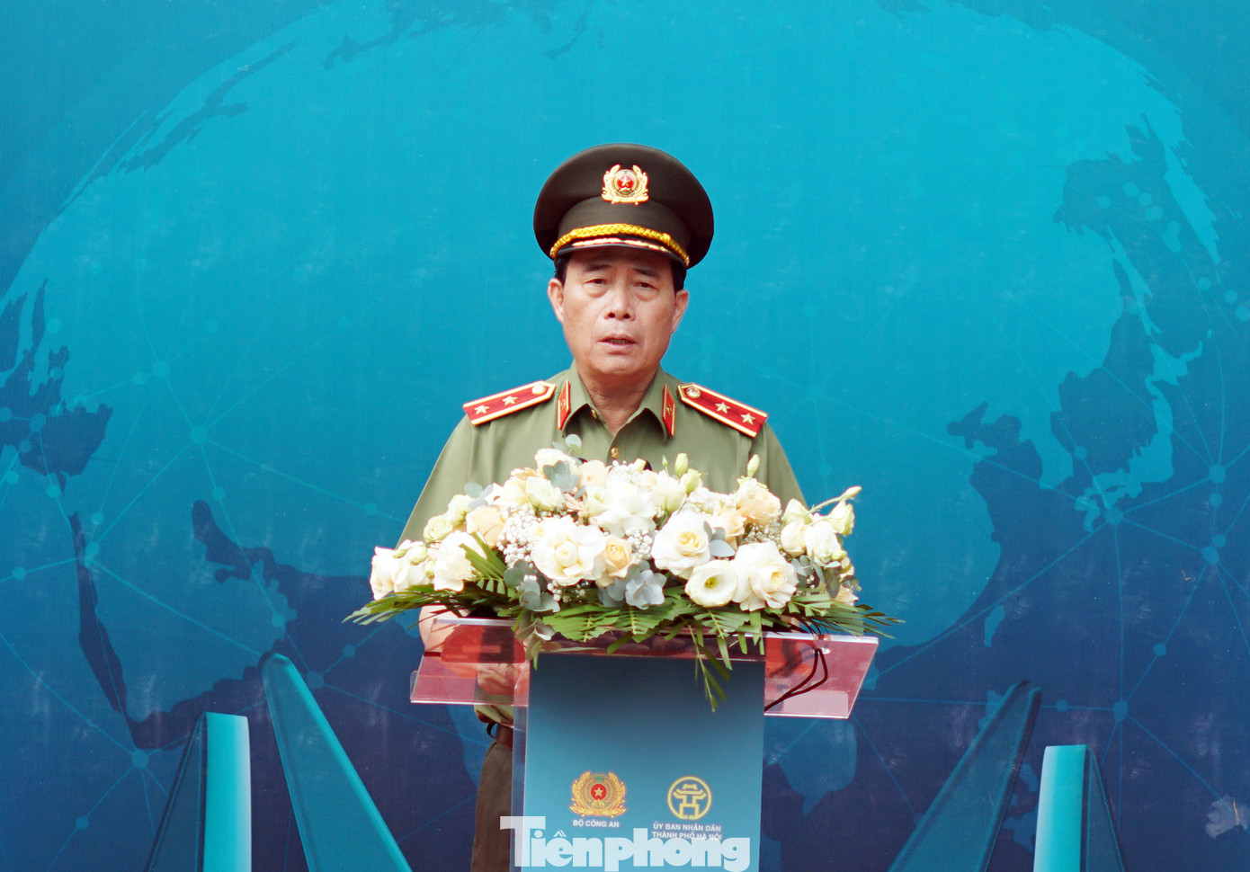Trung tướng Lê Quốc Hùng - Thứ trưởng Bộ Công an phát biểu tại buổi lễ. Ảnh: Thanh Hà Trung tướng Lê Quốc Hùng - Thứ trưởng Bộ Công an phát biểu tại buổi lễ. Ảnh: Thanh Hà