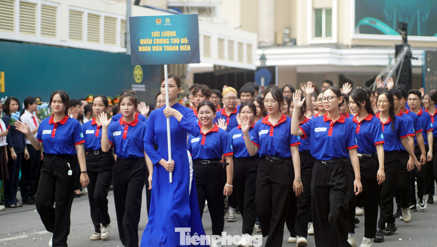 Đoàn viên thanh niên tham gia lễ tuần hành hưởng ứng Tháng hành động phòng, chống ma túy. Ảnh: Thanh Hà Đoàn viên thanh niên tham gia lễ tuần hành hưởng ứng Tháng hành động phòng, chống ma túy. Ảnh: Thanh Hà