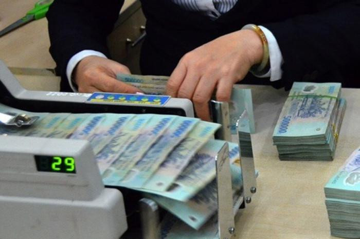 Một số công ty chọn cách an toàn trong giai đoạn hiện tại với hầu hết tài sản là chứng chỉ tiền gửi tại các nhà băng (ảnh minh họa). Một số công ty chọn cách an toàn trong giai đoạn hiện tại với hầu hết tài sản là chứng chỉ tiền gửi tại các nhà băng (ảnh minh họa).