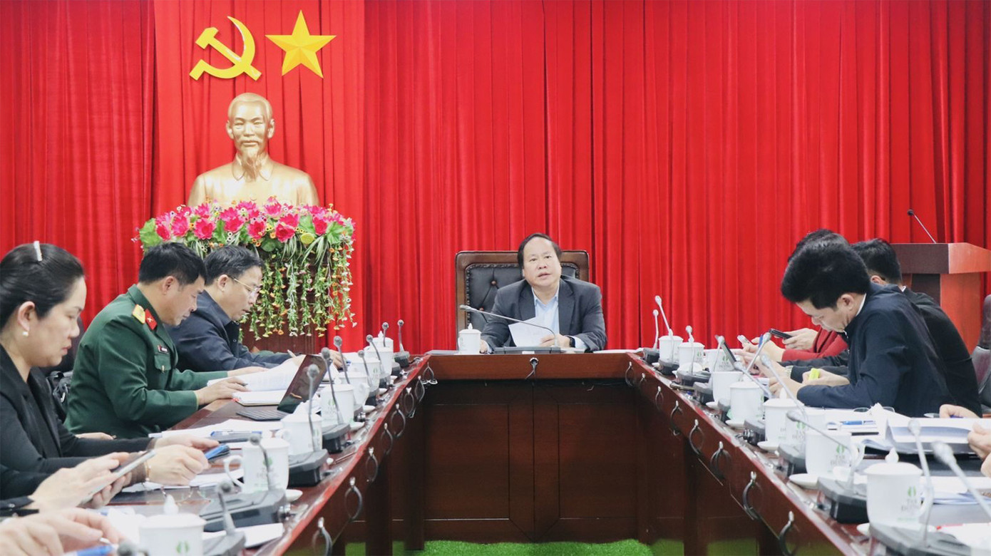 Phó Chủ tịch Thường trực UBND tỉnh Lai Châu Tống Thanh Hải chủ trì cuộc họp về công tác phối hợp tổ chức giải chạy báo Tiền phong. Phó Chủ tịch Thường trực UBND tỉnh Lai Châu Tống Thanh Hải chủ trì cuộc họp về công tác phối hợp tổ chức giải chạy báo Tiền phong.