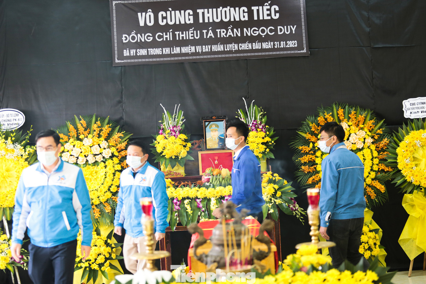 Tỉnh Đoàn Yên Bái viếng thiếu tá Trần Ngọc Duy.