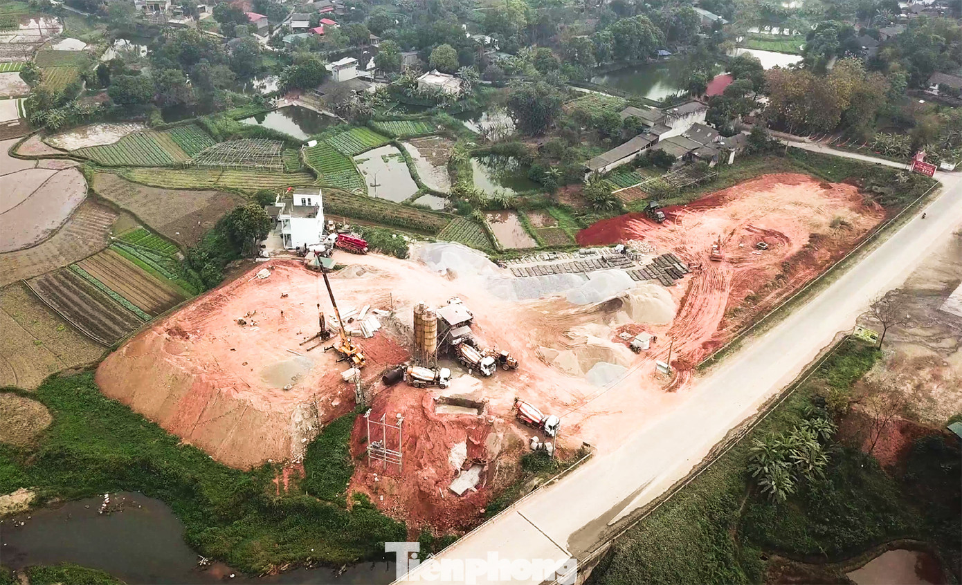 Trạm trộn bê tông này được yêu cầu dừng mọi hoạt động cho đến khi được cơ quan có thẩm quyền cho phép.