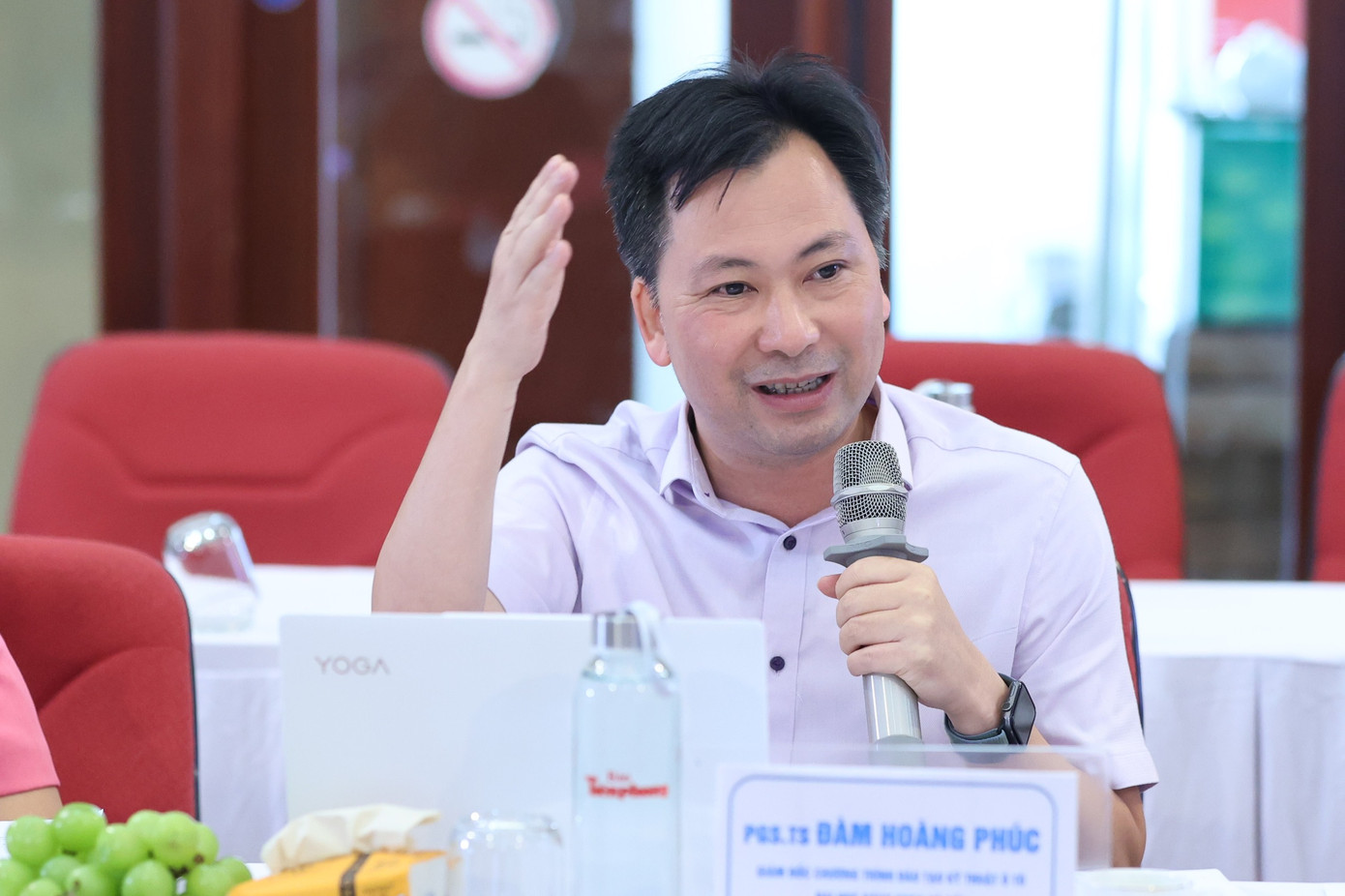 PGS.TS Đàm Hoàng Phúc – Giám đốc chương trình đào tạo kỹ thuật ô tô, Đại học Bách khoa Hà Nội. PGS.TS Đàm Hoàng Phúc – Giám đốc chương trình đào tạo kỹ thuật ô tô, Đại học Bách khoa Hà Nội.