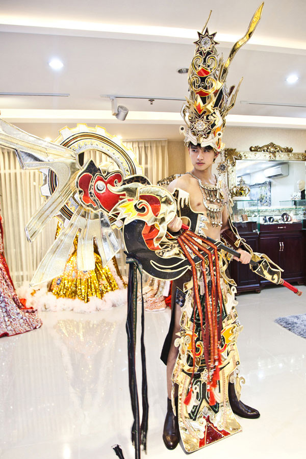 Hotboy Hữu Vi khoe bụng 6 múi, dự thi Mister Global ảnh 4