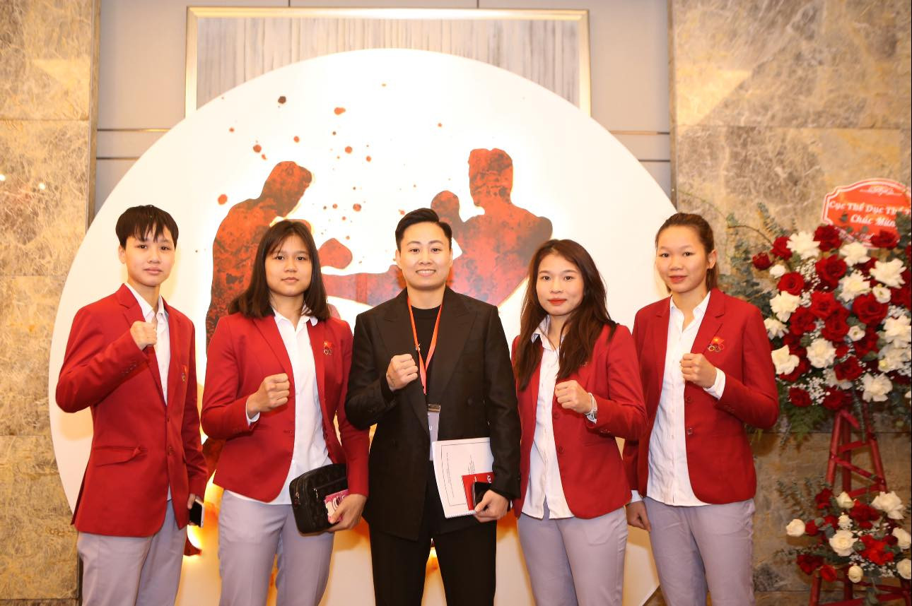 Tham gia ban chấp hành Liên đoàn kickboxing Việt Nam nhiệm kỳ I, Yến Ly mong muốn sẽ lan toả bộ môn này tới đông đảo người yêu thể thao trên cả nước, góp phần thúc đẩy phong trào kickboxing phát triển ngày một mạnh mẽ, đóng góp vào sự phát triển của thể thao nước nhà.