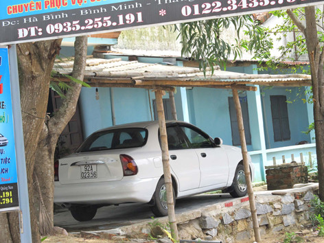 Ô tô không còn quá xa lạ trong nhà của ngư dân Bình Minh