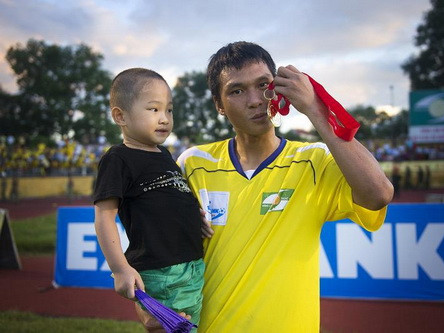 Cũng là một người bố nên Hồng Việt cảm thấy day dứt nếu Quân rơi vào vòng tù tội