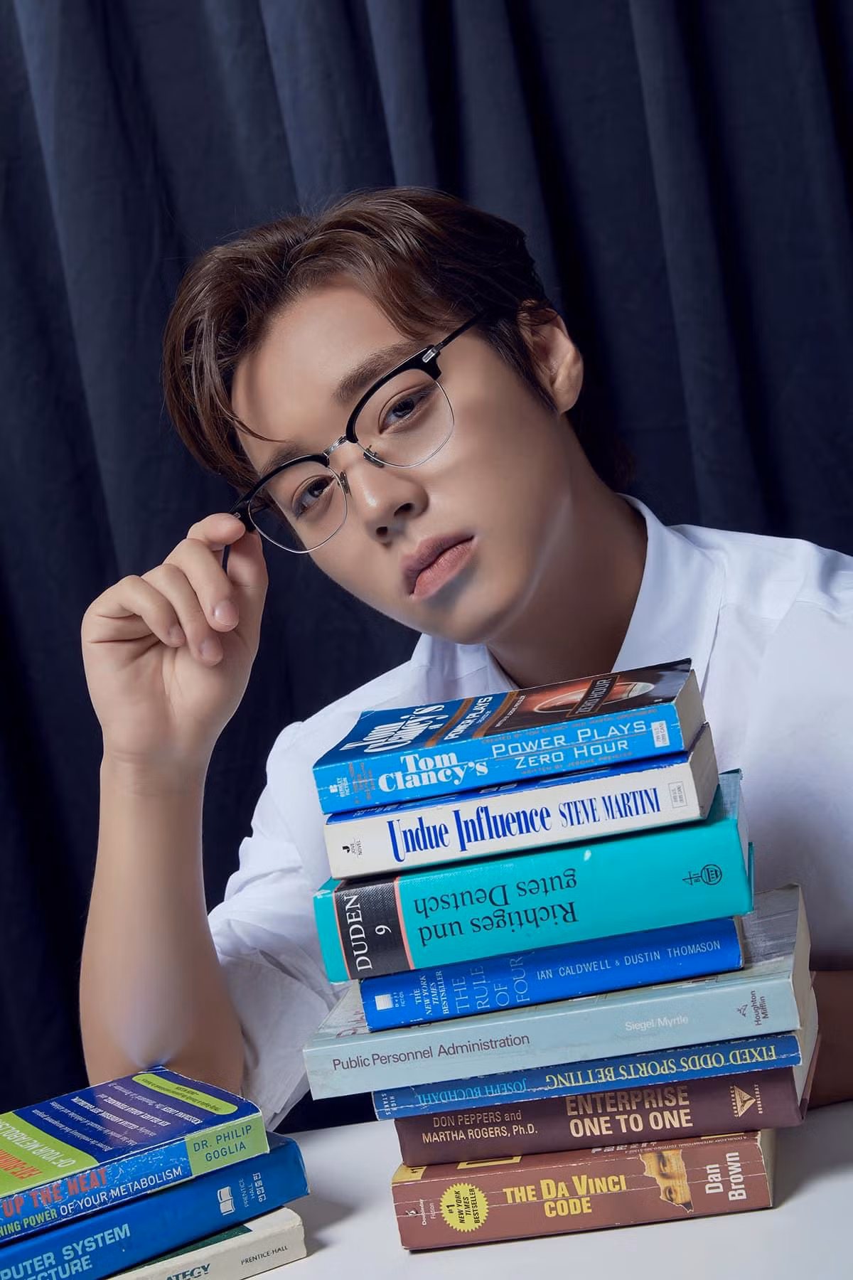 Dường như Park Jihoon chưa từng khiến người hâm mộ thất vọng trong bất kì tạo hình nào.