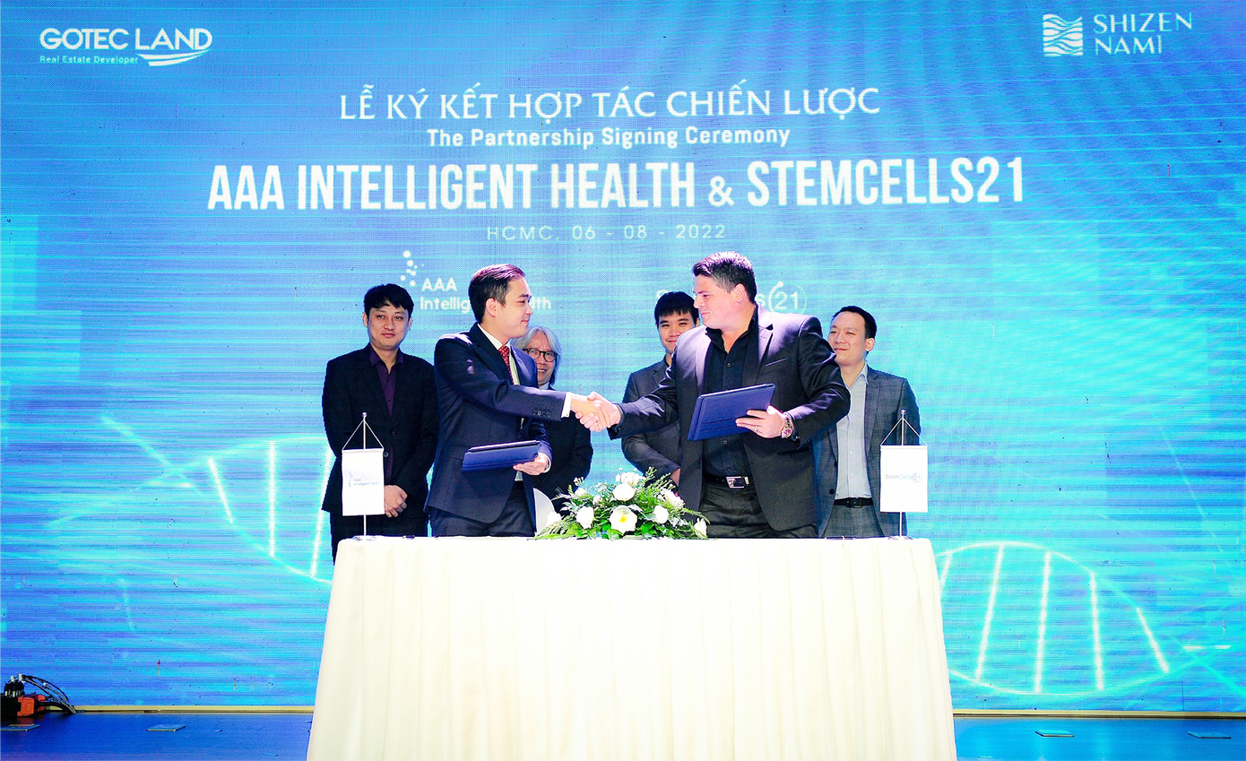 Lễ ký kết hợp tác giữa trung tâm AAA Intelligent Healthcare và StemCells 21
