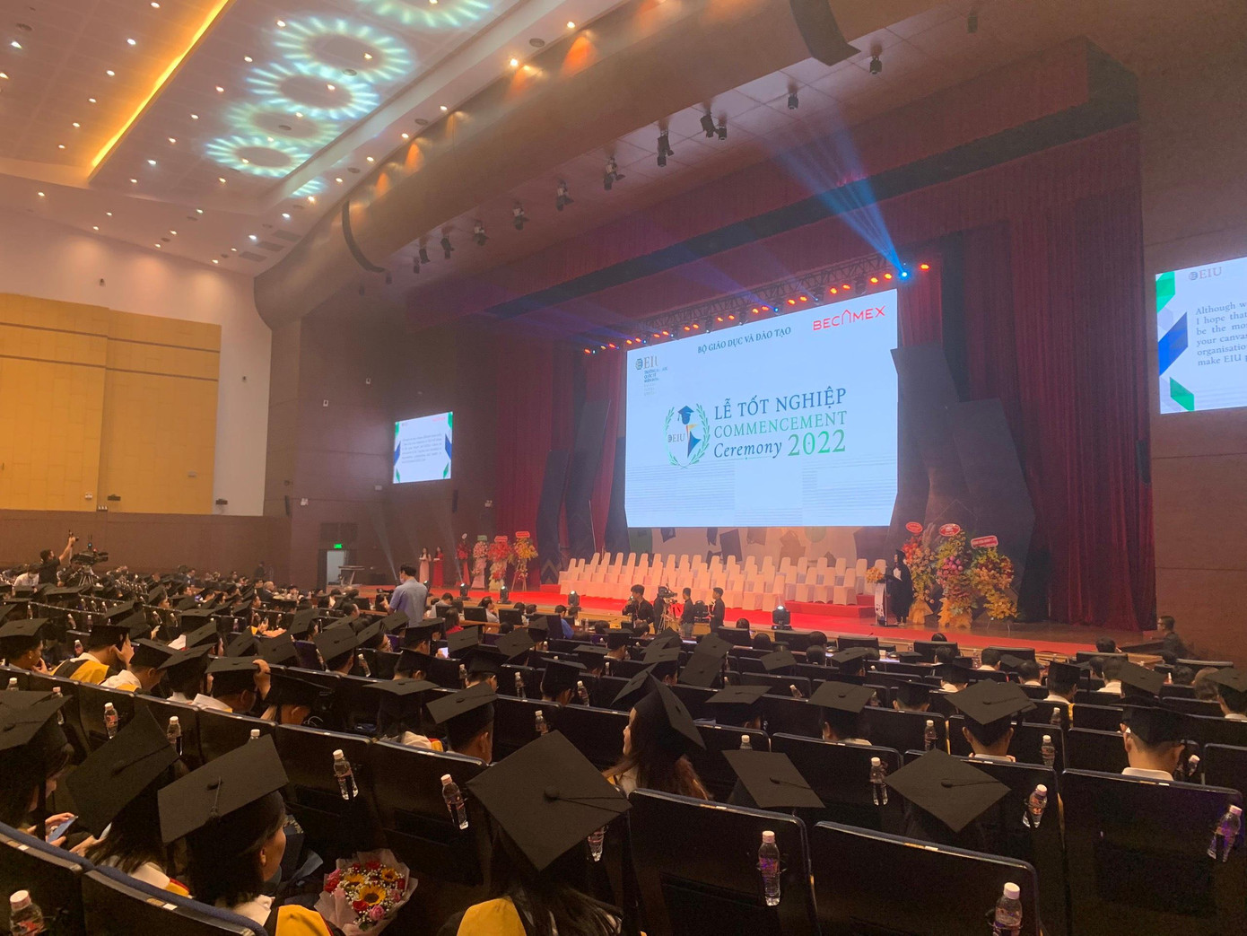 Toàn cảnh Lễ tốt nghiệp năm 2022 Toàn cảnh Lễ tốt nghiệp năm 2022