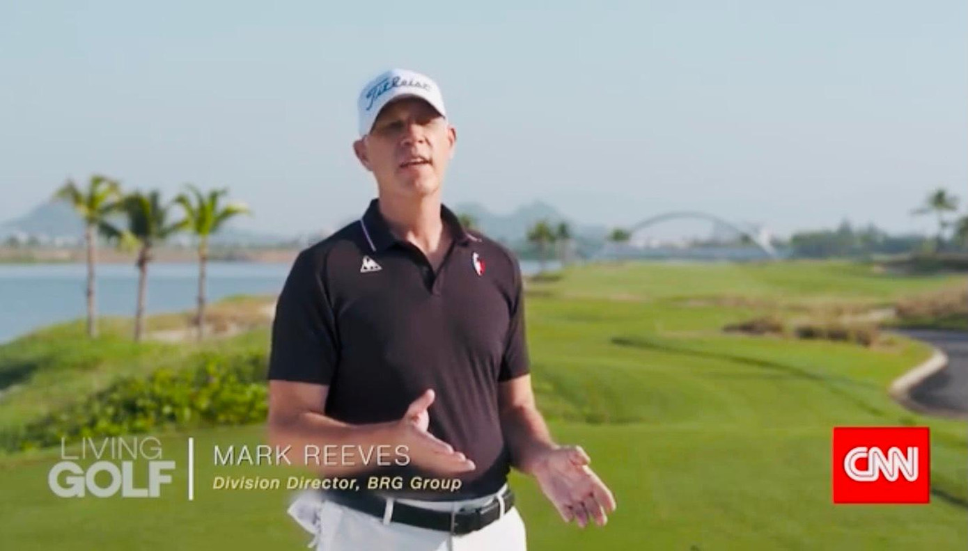 Ông Mark Reeves trả lời phỏng vấn chương trình Living Golf của CNN Ông Mark Reeves trả lời phỏng vấn chương trình Living Golf của CNN