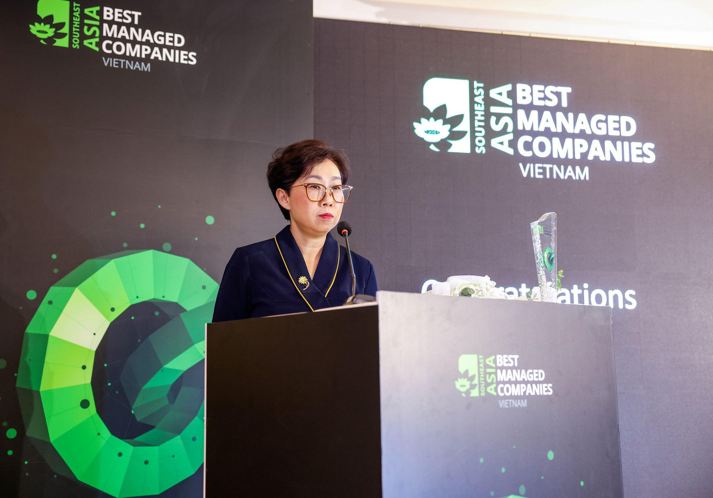 Bà Lê Thúy Anh – Tổng giám đốc Hệ thống Y tế Vinmec phát biểu tại buổi lễ