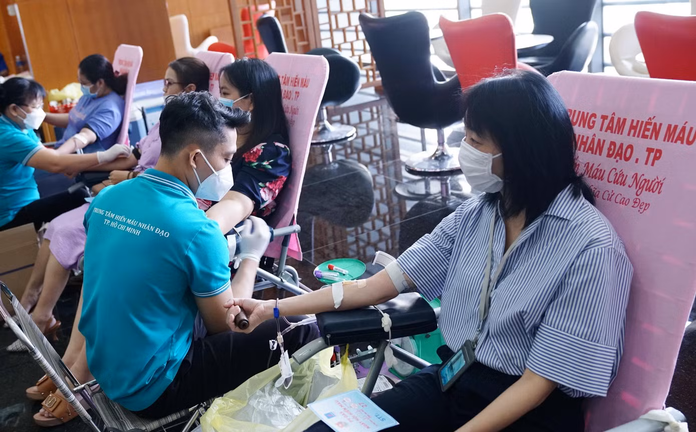 Ngày hội đã nhận được 101 đơn vị máu từ các tình nguyện viên Ngày hội đã nhận được 101 đơn vị máu từ các tình nguyện viên
