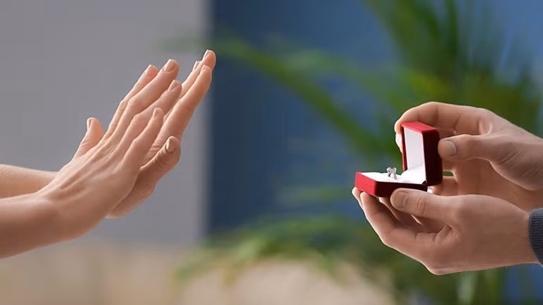 Câu chuyện khiến nhiều người phải trăn trở về sự an toàn trong hôn nhân ở thời điểm hiện tại.