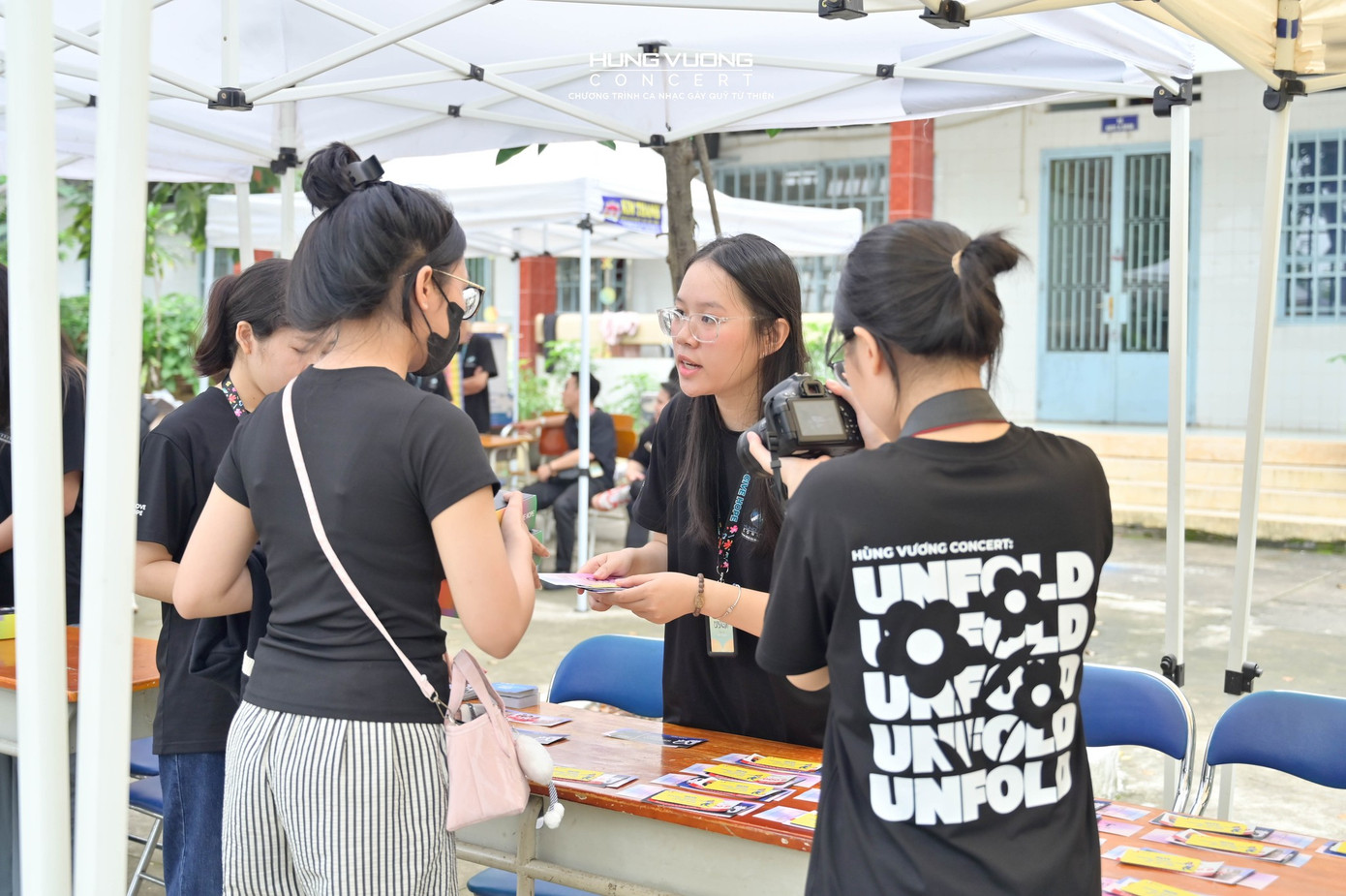 Công tác bán vé được chuẩn bị kỹ càng.