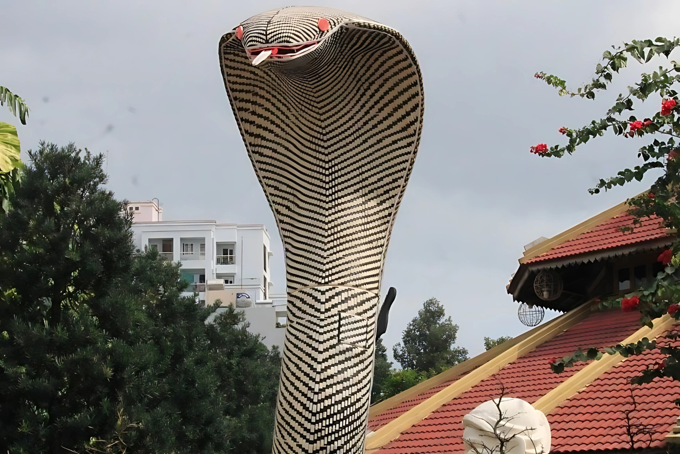 "Bé Na" tại làng nghề Trường Sơn, Nha Trang. Ảnh: Nhật Ký Yêu Thương. "Bé Na" tại làng nghề Trường Sơn, Nha Trang. Ảnh: Nhật Ký Yêu Thương.