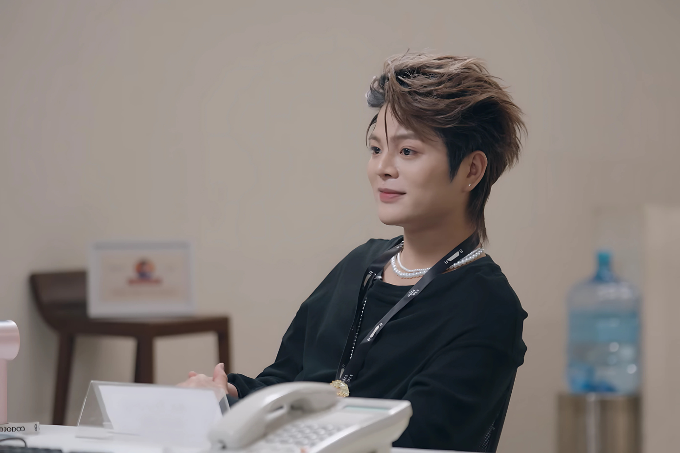 RHYDER cũng tiết lộ thói quen ngủ mọi lúc mọi nơi, khiến FLASH không khỏi lo lắng: "Sếp An nhắc ảnh ngủ nhiều hơn giúp bọn em". RHYDER cũng tiết lộ thói quen ngủ mọi lúc mọi nơi, khiến FLASH không khỏi lo lắng: "Sếp An nhắc ảnh ngủ nhiều hơn giúp bọn em".