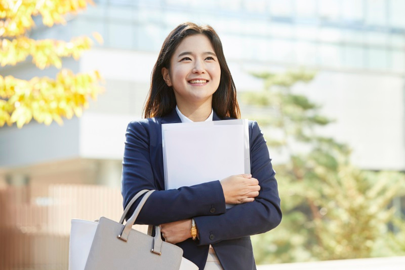 Bạn nên cập nhật các kiến thức mới để tránh bị bỏ lại phía sau. Ảnh minh họa: Internet.