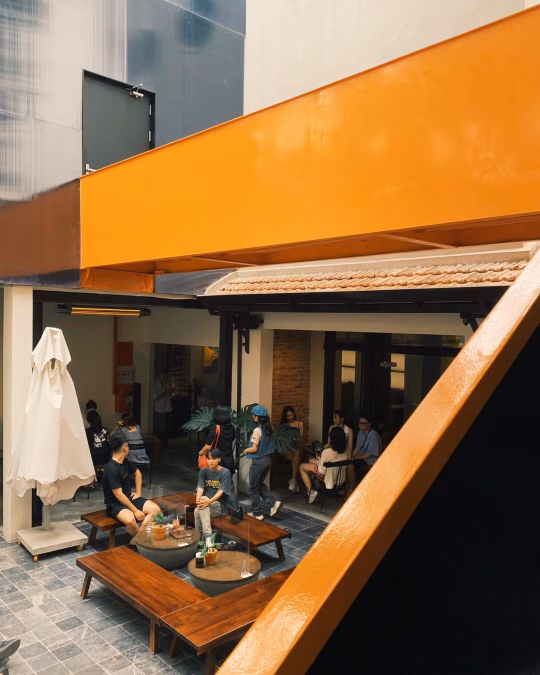 Không gian được thiết kế linh hoạt tạo nên những trải nghiệm mới mẻ. - Ảnh: TÁCH SPACES.