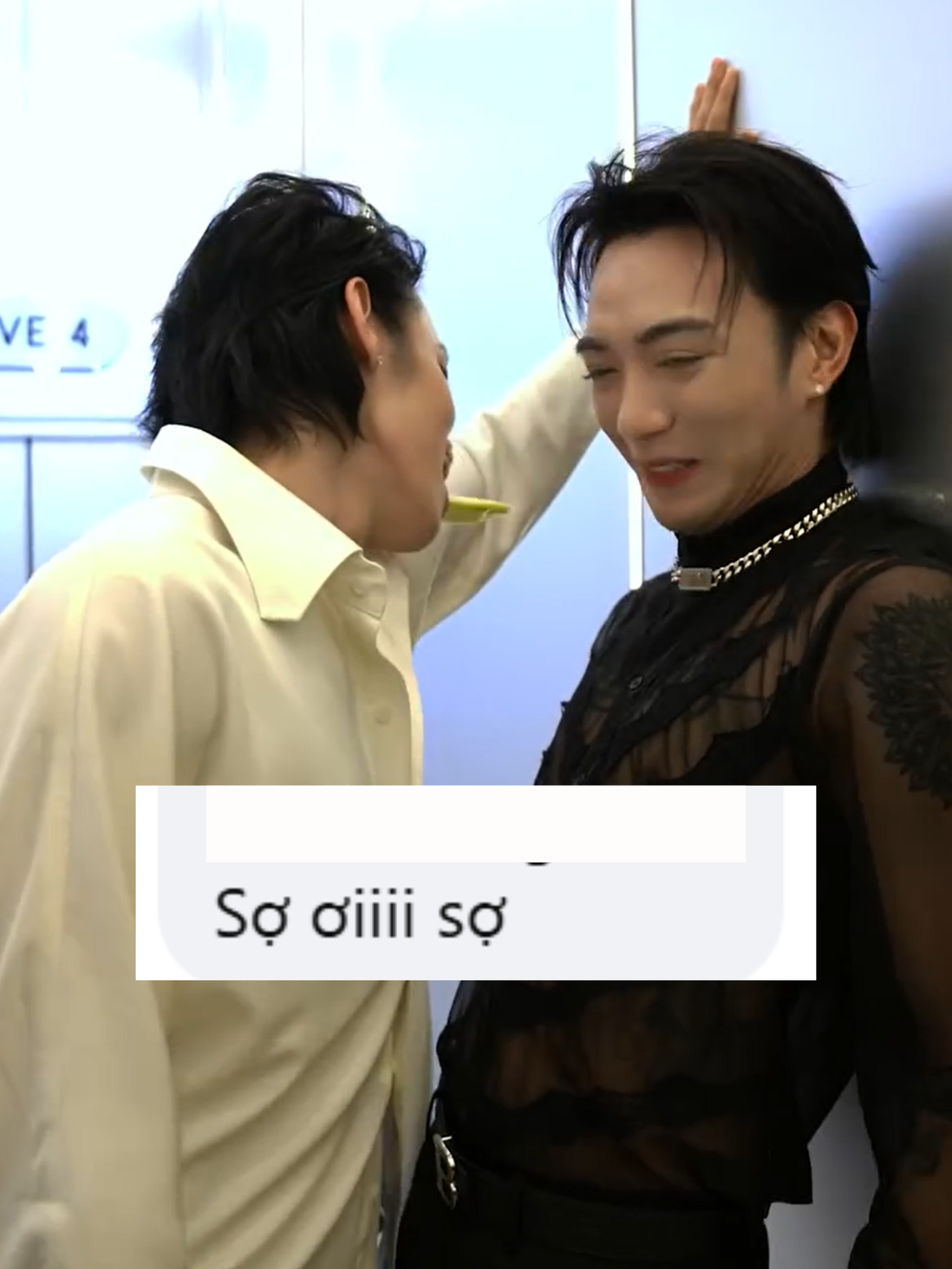 Khoảnh khắc "sợ ơi sợ" của SOOBIN khiến khán giả bật cười thích thú. Khoảnh khắc "sợ ơi sợ" của SOOBIN khiến khán giả bật cười thích thú.