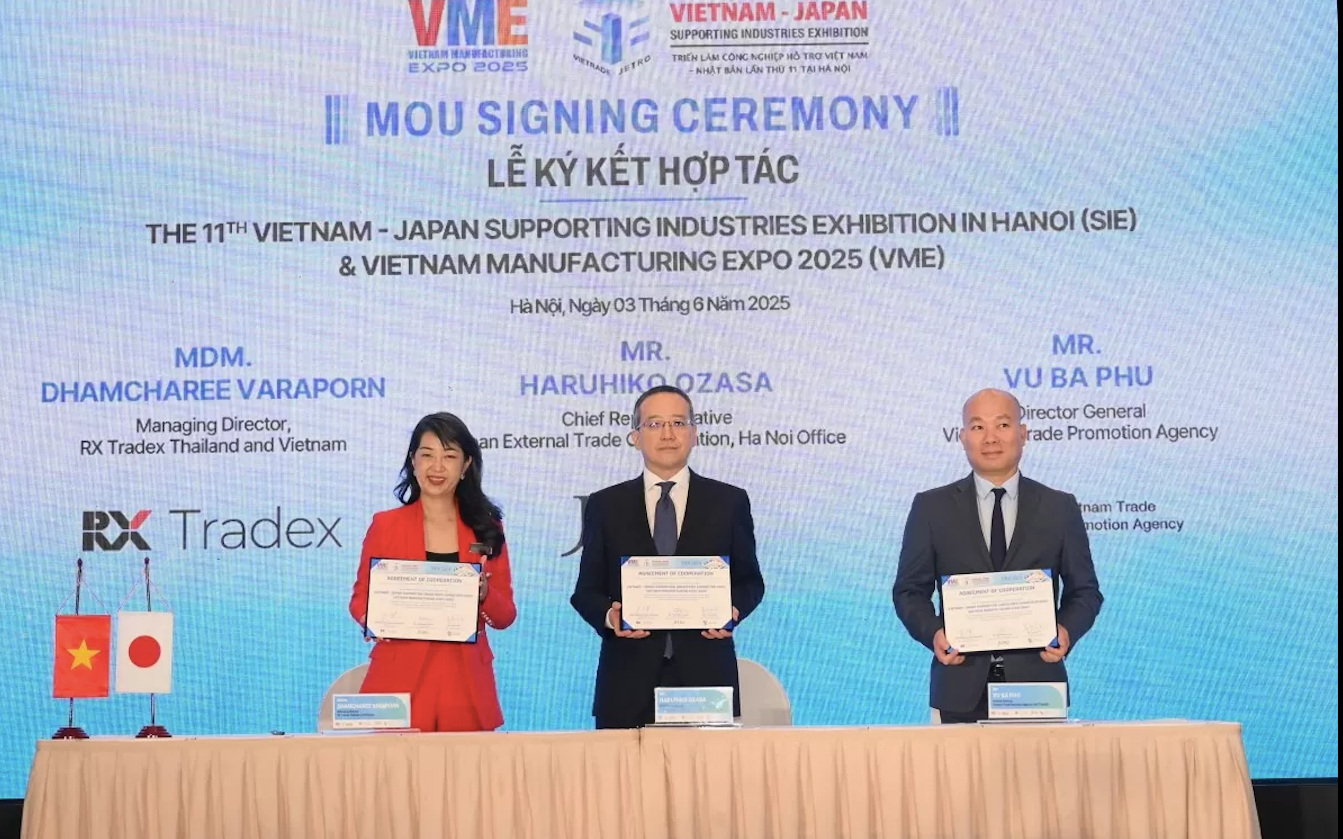 Các đơn vị ký kết thỏa thuận hợp tác tổ chức Triển lãm VME và SIE 2025.