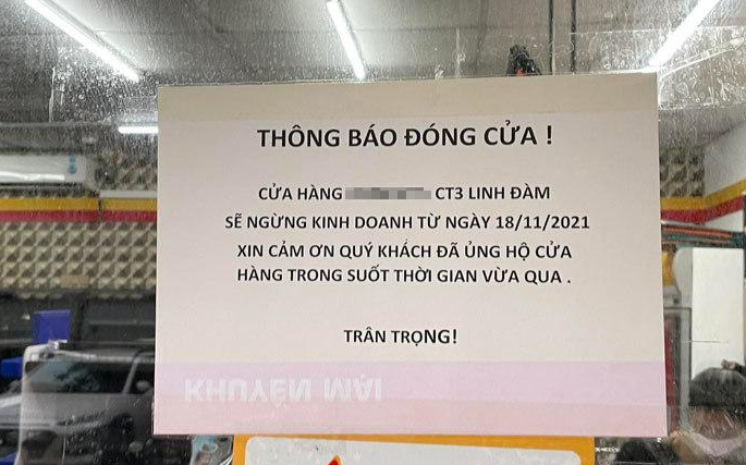 Nhiều cửa hàng đóng cửa rời bỏ chung cư (Ảnh:D.Anh)