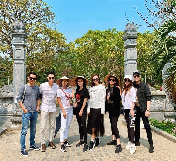 Rộ tin đồn ‘cá sấu chúa’ Quỳnh Nga là người thứ 3 khiến Việt Anh ly hôn ảnh 1