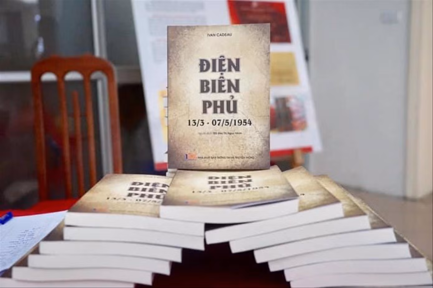 Tác giả Pháp 'giải mật' thêm về Điện Biên Phủ ảnh 1