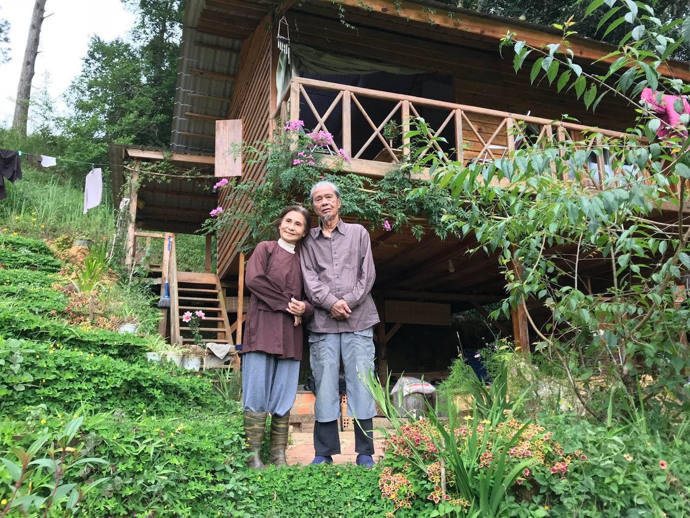 Dư Thị Hoàn: Từng có 'Tan vỡ' gây chấn động, xuất hiện sau 10 năm đi tu ảnh 1