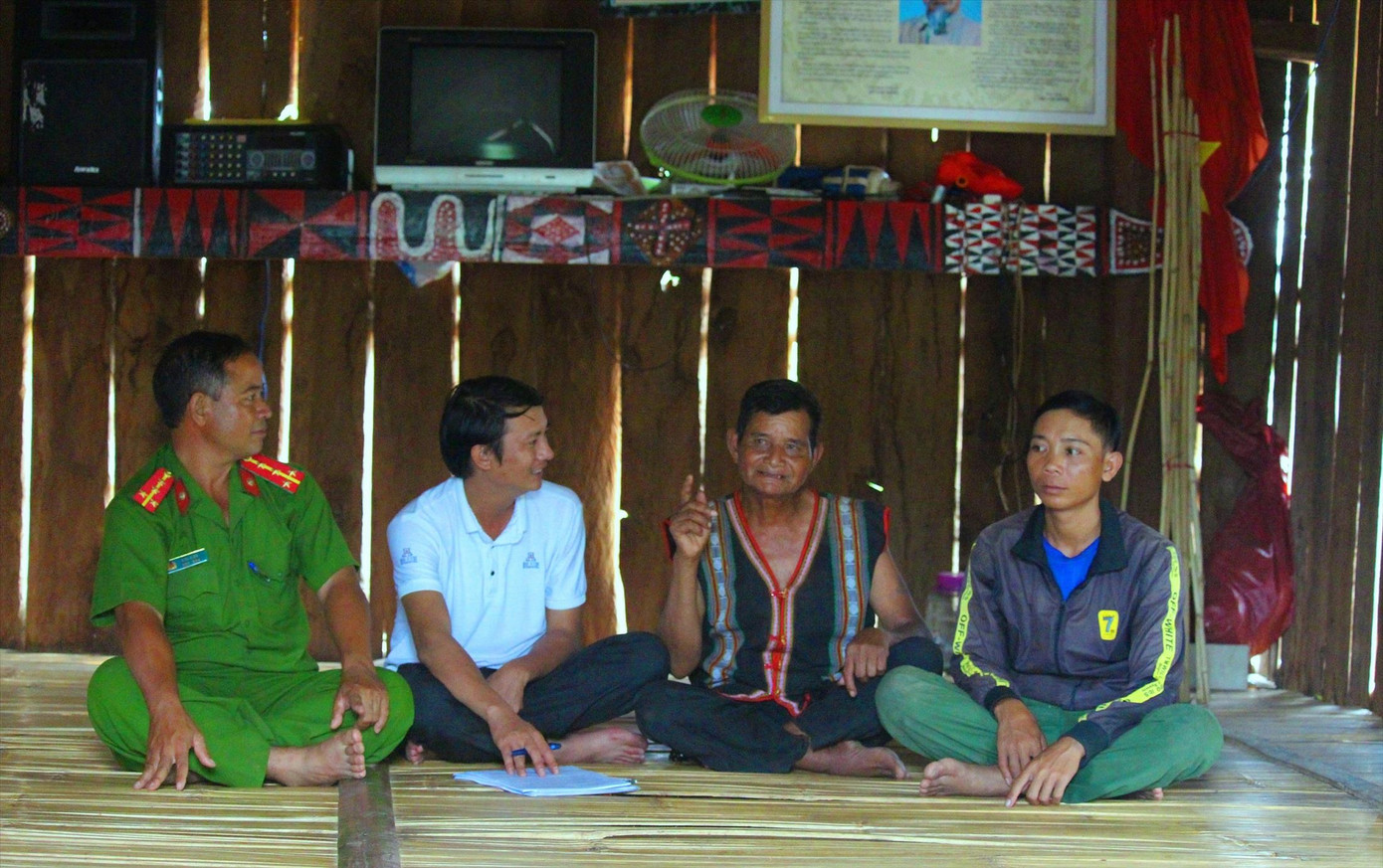 Trọn tình với sử thi ảnh 1