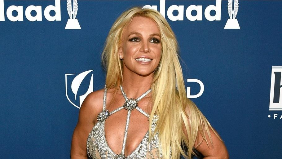 Britney muốn thoát khỏi quyền bảo hộ vĩnh diễn. Britney muốn thoát khỏi quyền bảo hộ vĩnh diễn.