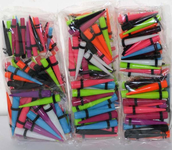 Những loại khuyên “sành điệu” của giới trẻ. Những loại khuyên “sành điệu” của giới trẻ