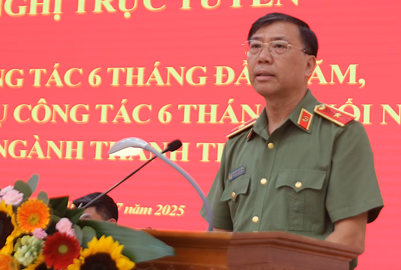 Thiếu tướng Nguyễn Xuân Hồng, Phó Chánh Thanh tra Bộ Công an. Ảnh: Huy Trần - Hoàng Nam.