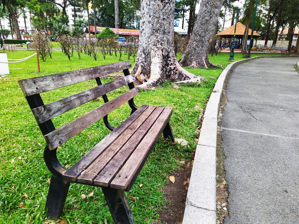 Trong những ngày này, Công viên Tao Đàn đóng cửa không đón khách, tập trung chuẩn bị cho Hội hoa xuân Quý Mão.