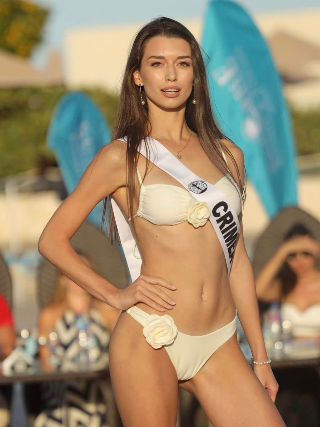 Miss Intercontinental lần thứ 52 diễn ra từ ngày 20/11. Chung kết dự kiến diễn ra ngày 6/12 tại Sharm El Sheikh, Ai Cập. Cuộc thi có 70 thí sinh đến từ nhiều quốc gia và vùng lãnh thổ.