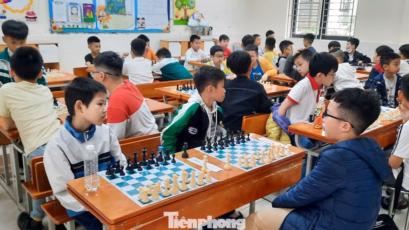 Các vận động viên tập trung thi đấu
