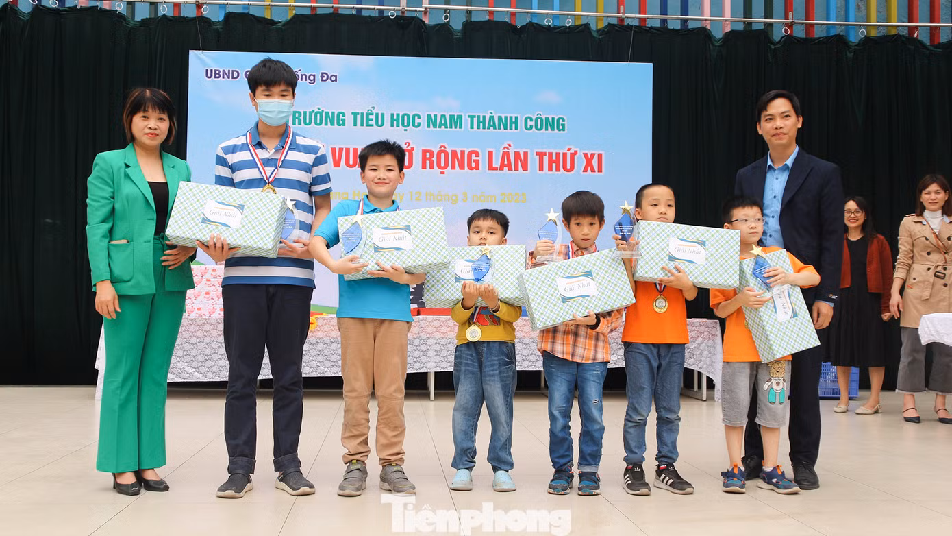 Chân dung các nhà leo núi đạt giải nhất