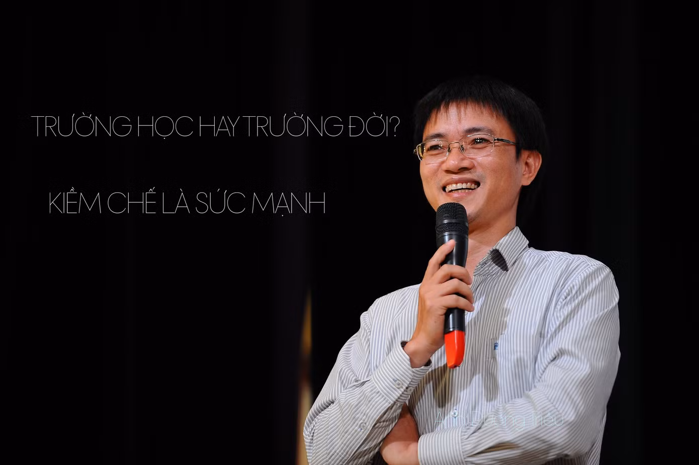 Diễn giả, nhà báo Nguyễn Tuấn Anh. Ảnh: Dương Triều. Diễn giả, nhà báo Nguyễn Tuấn Anh. Ảnh: Dương Triều.