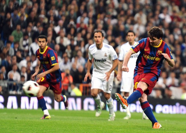 Messi cũng có bàn thắng trên chấm 11m