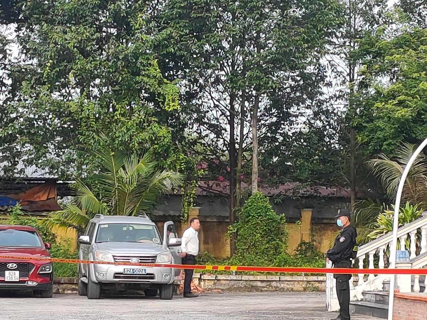 An ninh thắt chặt phiên xử. An ninh thắt chặt phiên xử.