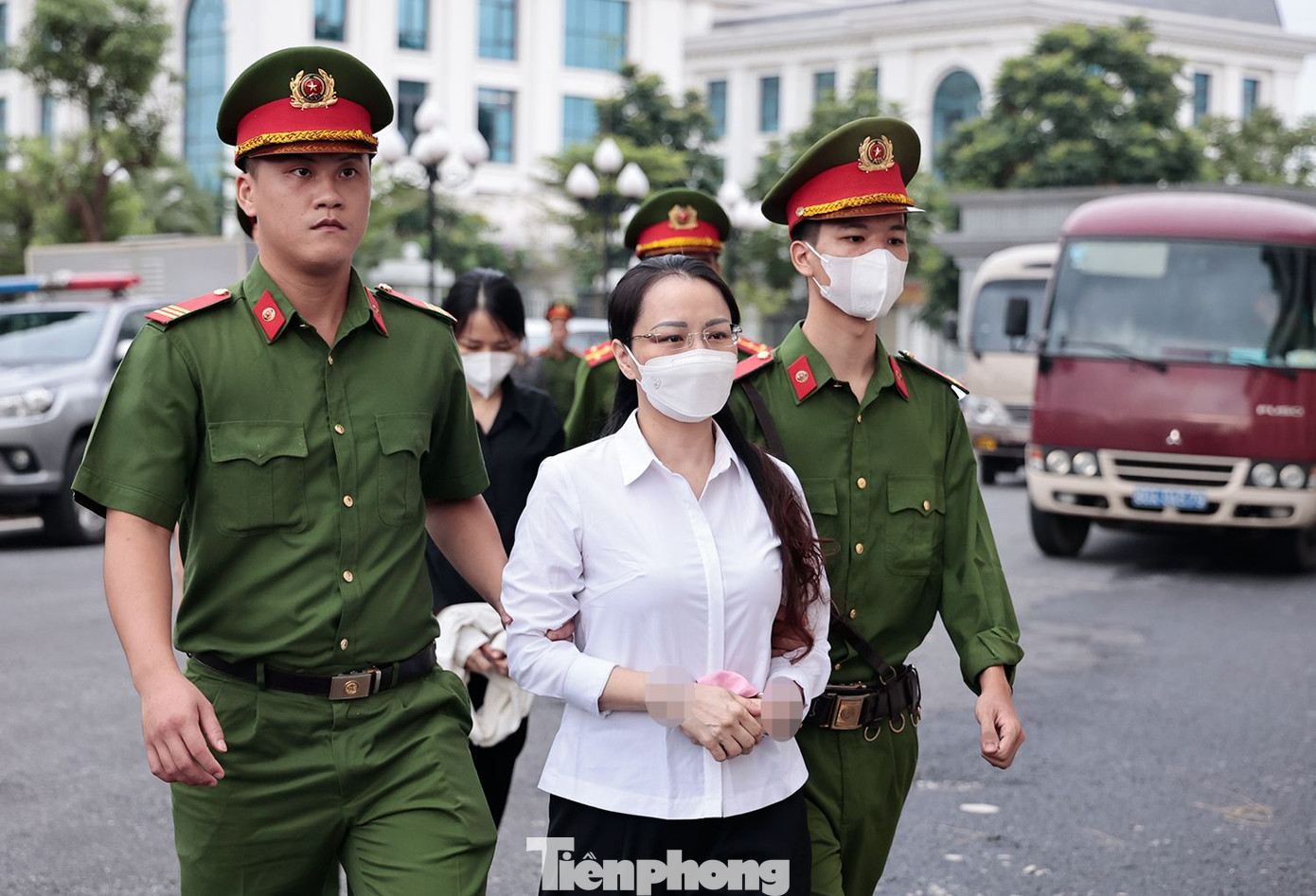 Bị cáo Hương Trần Kiều Dung, cựu Phó chủ tịch thường trực HĐQT tập đoàn FLC.