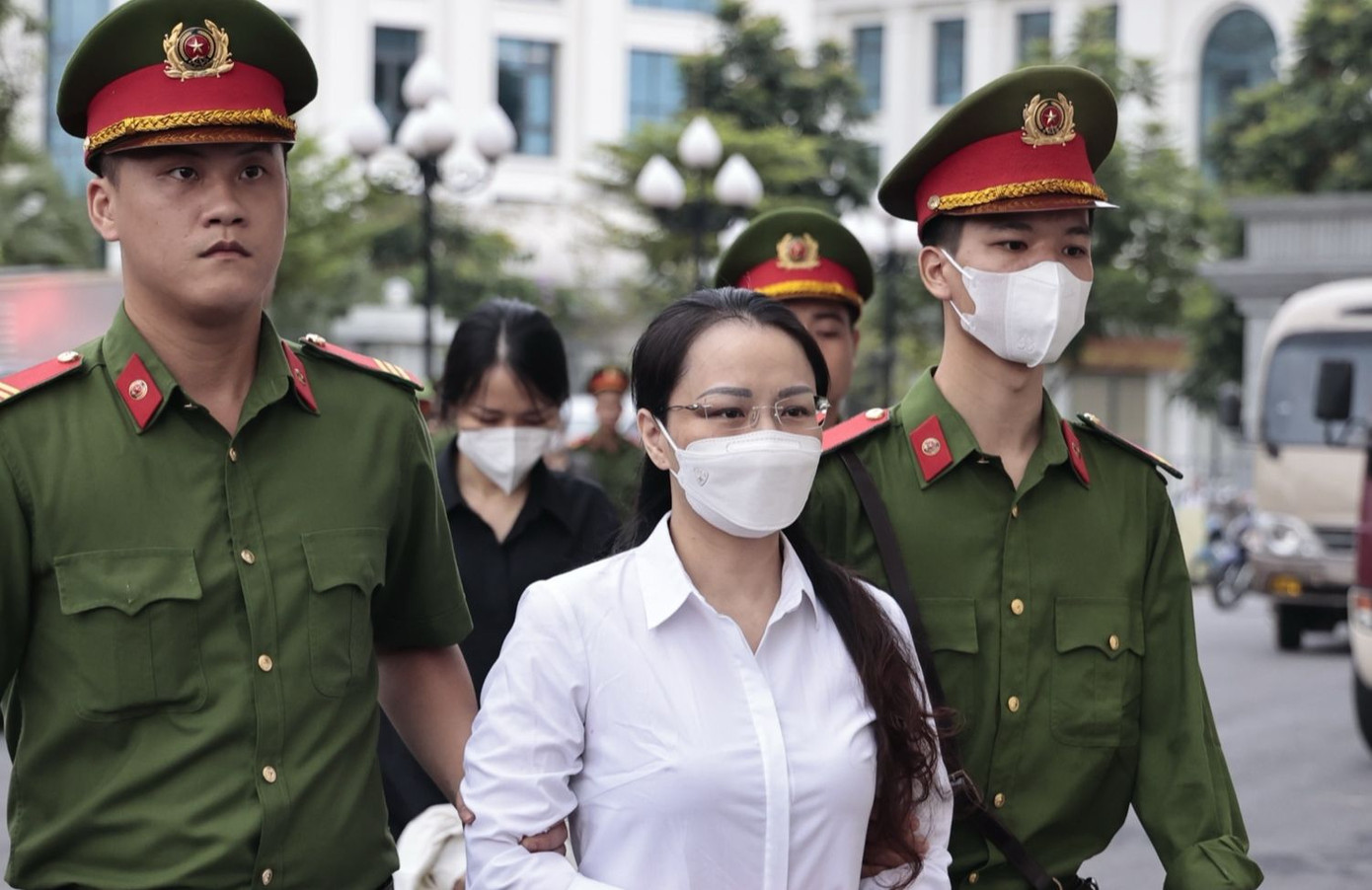 Bị cáo Hương Trần Kiều Dung. Bị cáo Hương Trần Kiều Dung.